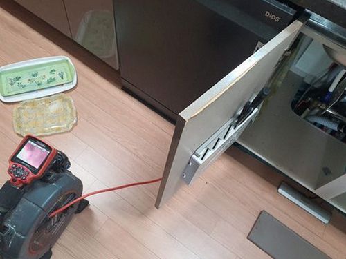 부산 중구 하수구막힘 부평동 하수구막힘 욕실 하수구 냄새 방치하면 더 커집니다